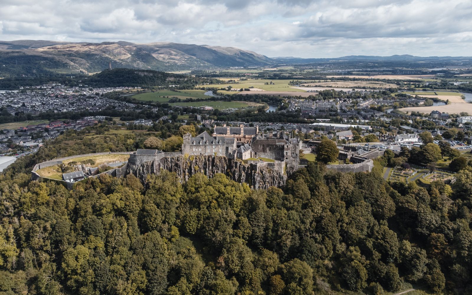 Stirling Castle amid green countryside, Scotland