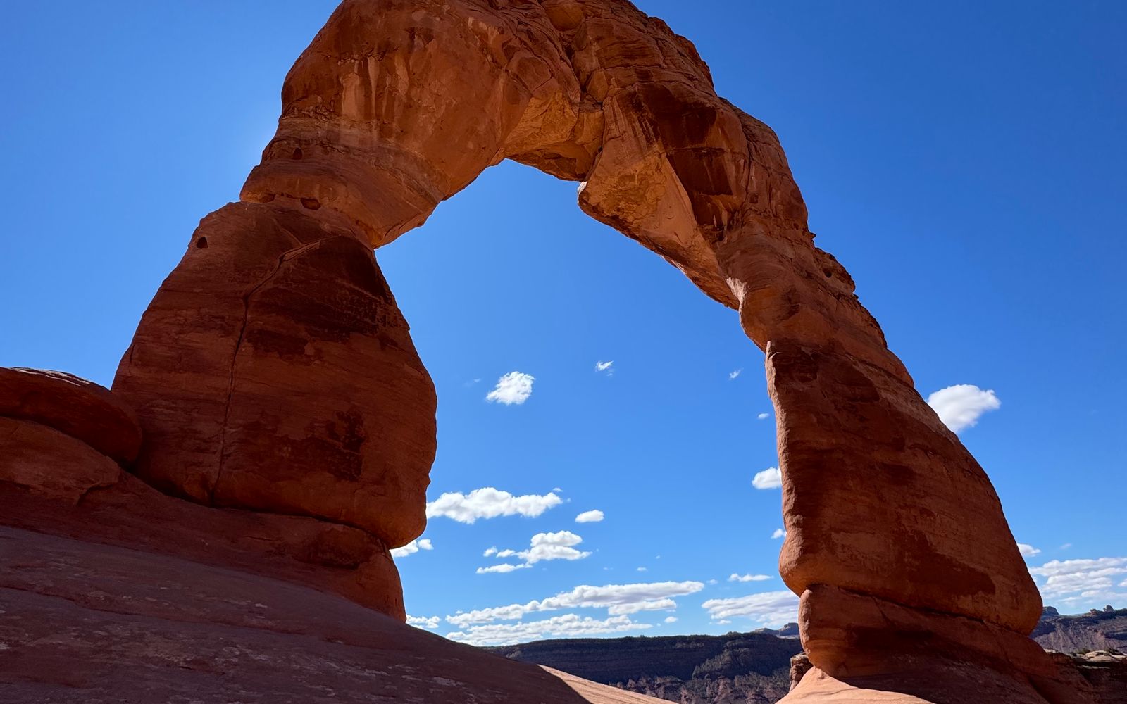Delicate Arch under blue skies near Moab, Utah